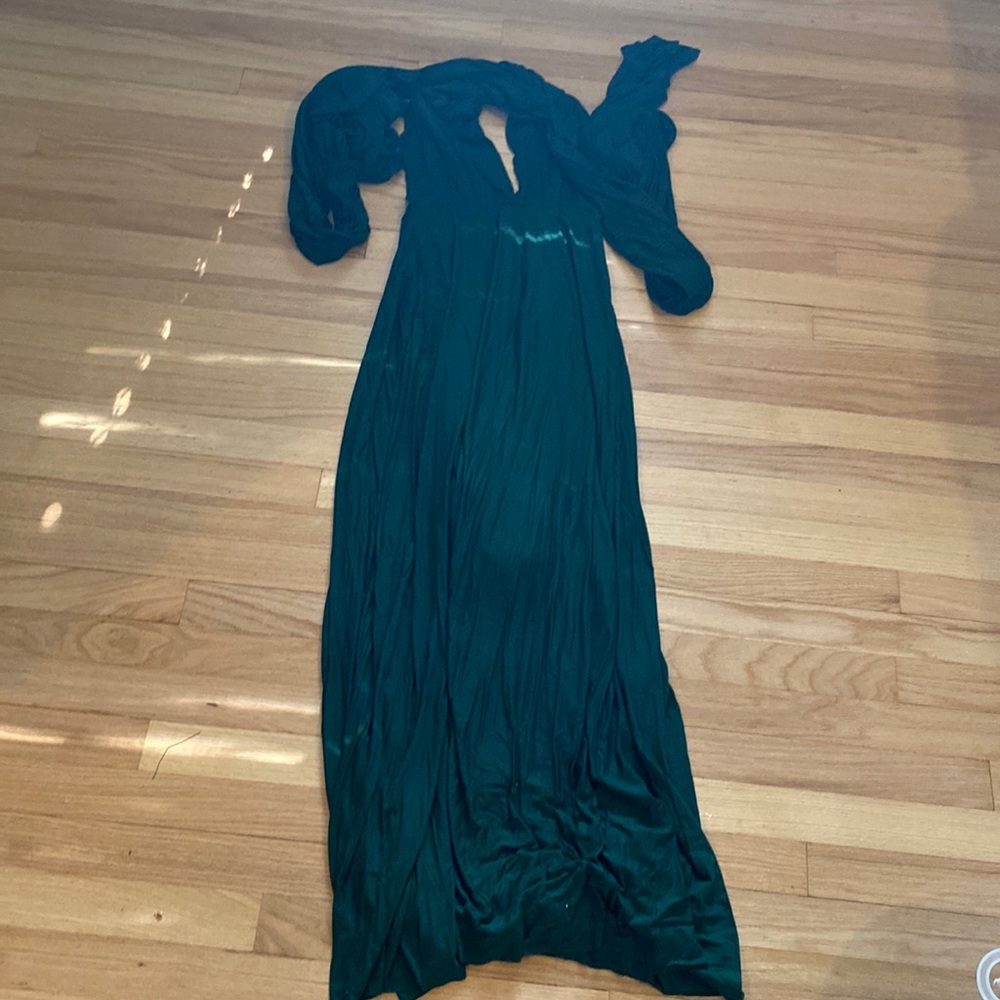 New with tag. Forest green multi way dress from lulus